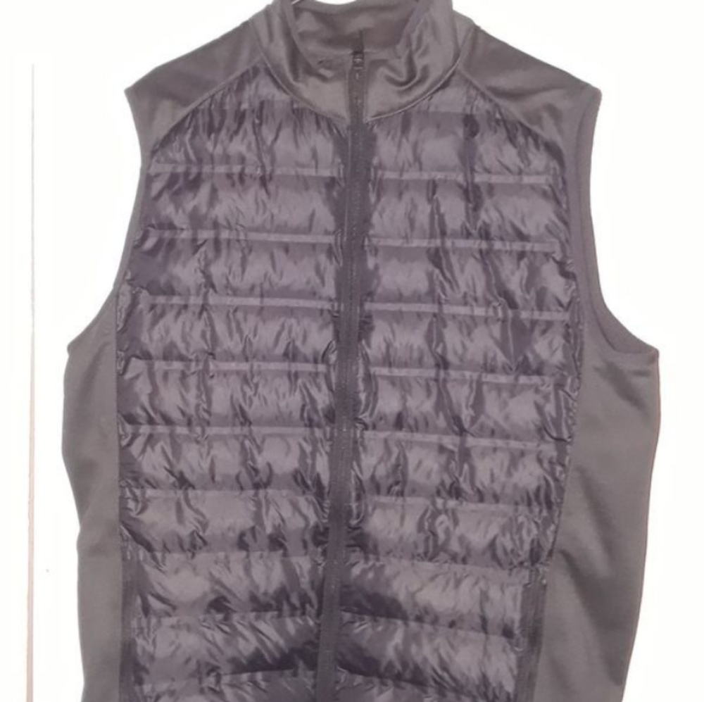 Mens Black puffer Vest (L)